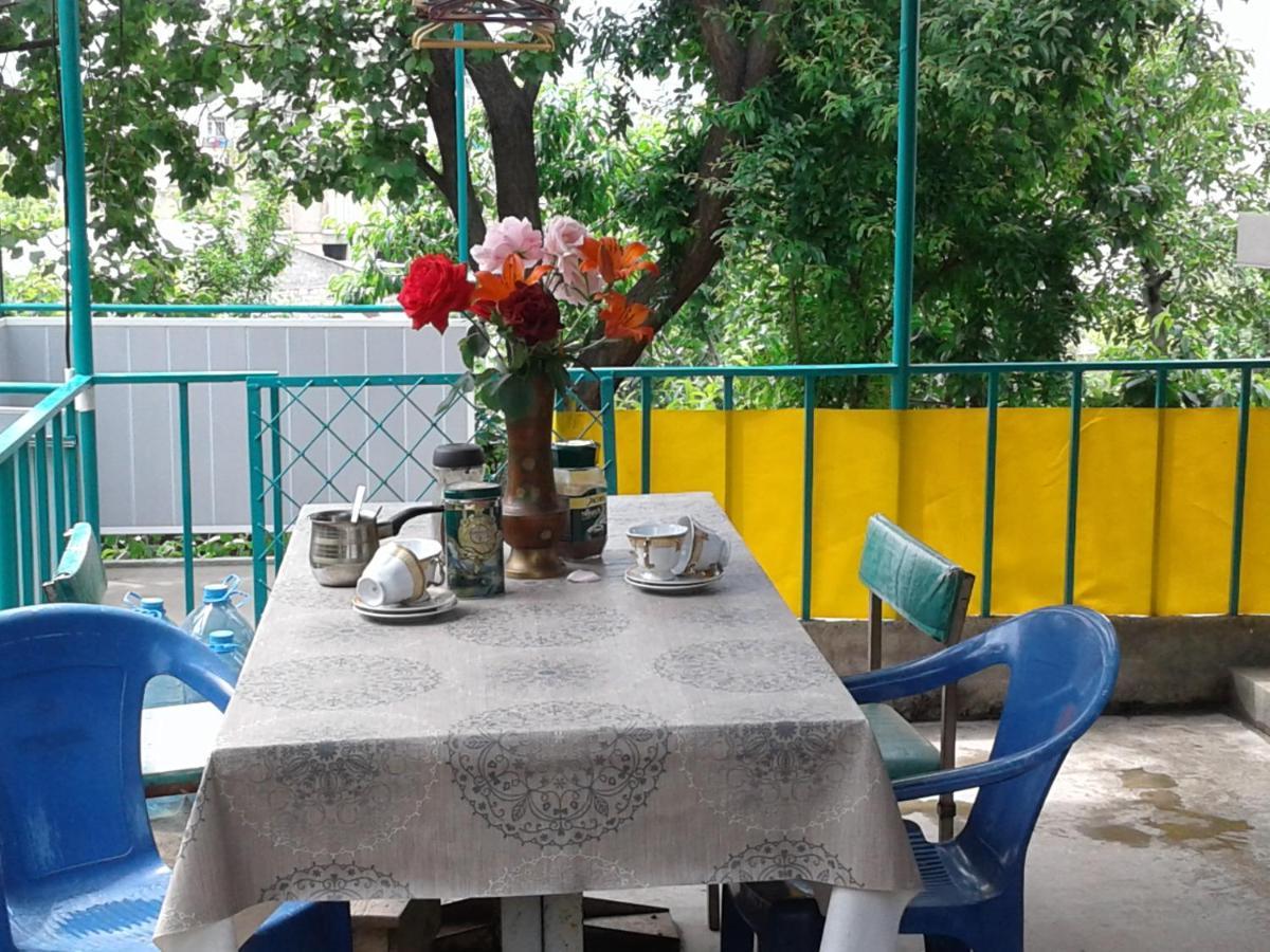 Guest House Edem Tbilisi Eksteriør bilde
