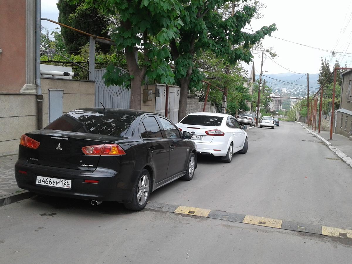 Guest House Edem Tbilisi Eksteriør bilde